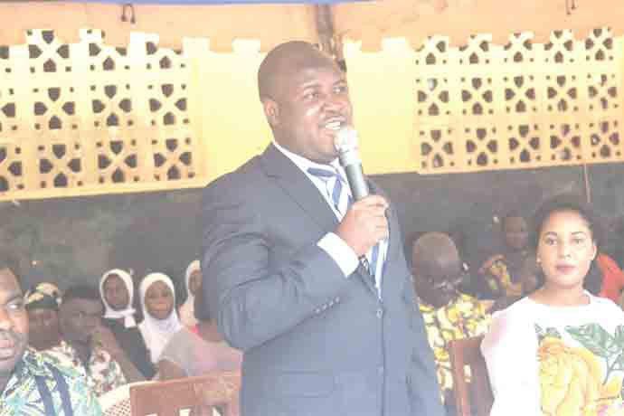 ‘Instil in children values of honesty, integrity’